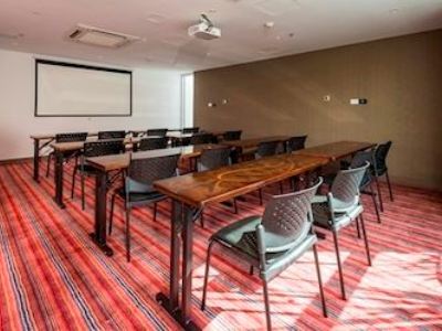 Hampton By Hilton Hotel 4*