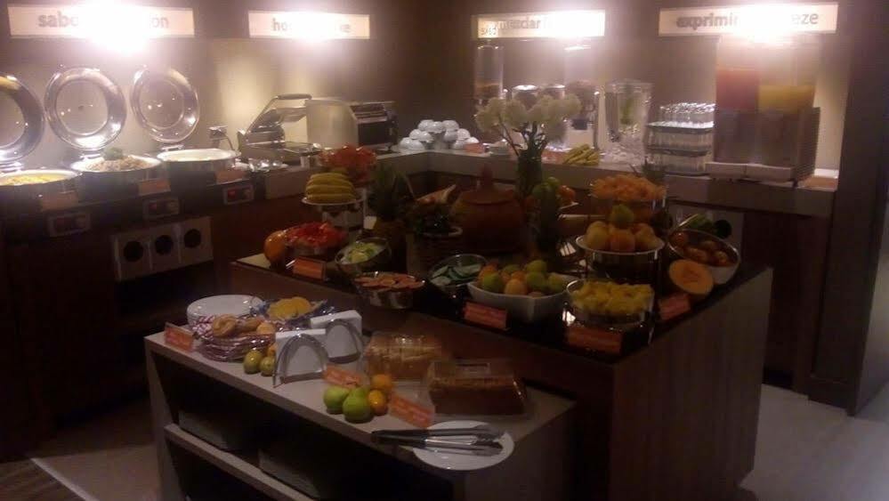 Hampton By Hilton 4*